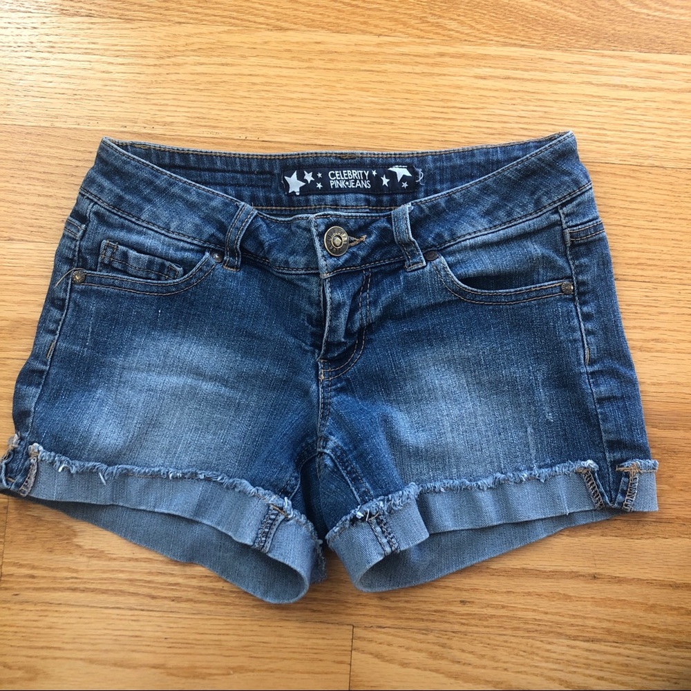 Blue cuffed jean shorts